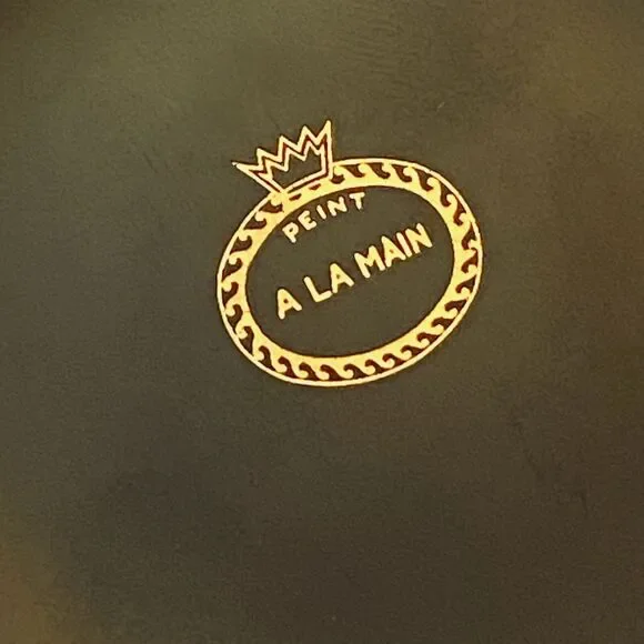 Peint a la Main Small Trinket Box With Lid Gold Floral Design With Gold Trim - Picture 6 of 9